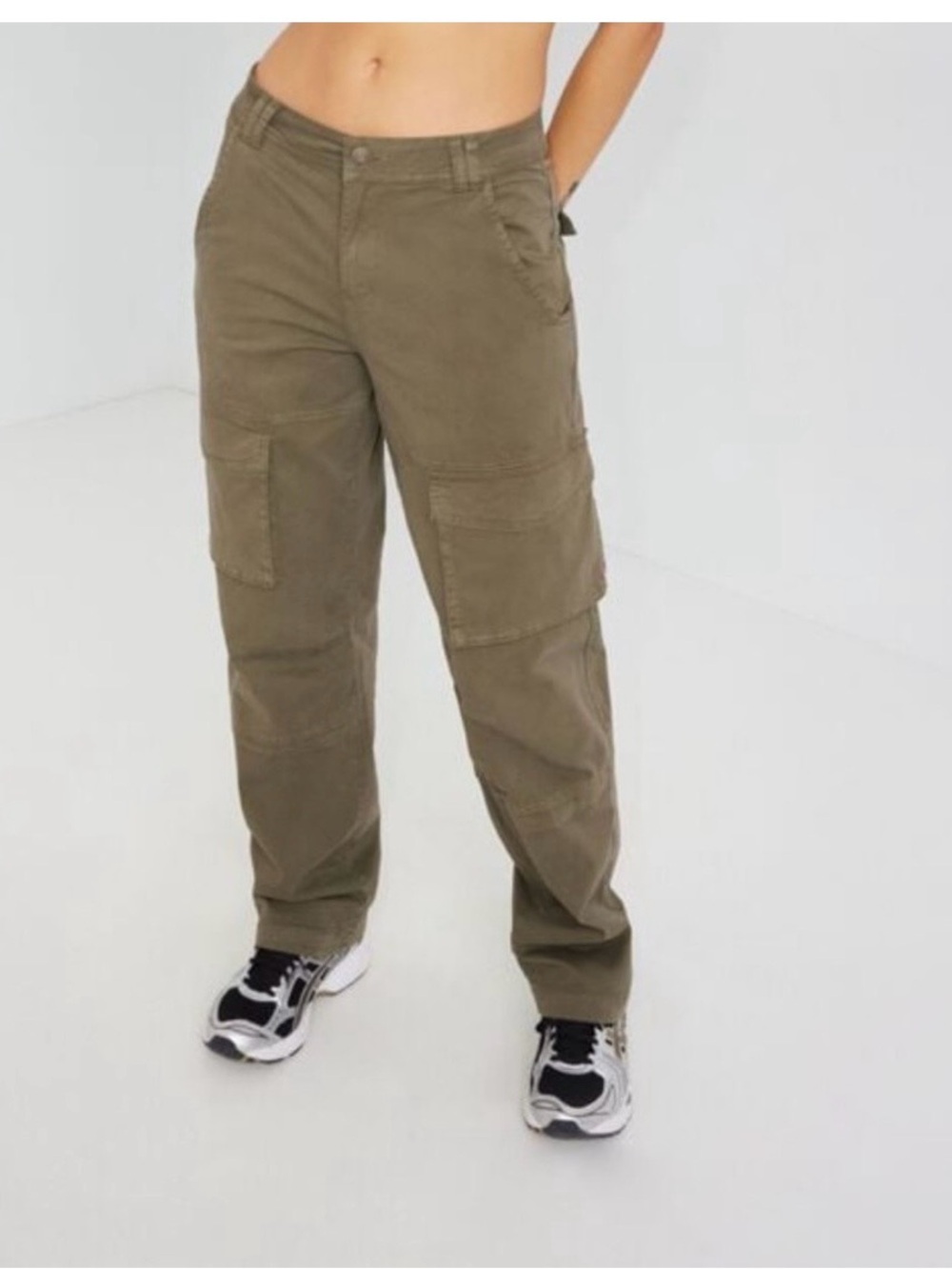Garage Remi Straight Olive Green Cargo Pants Size 9